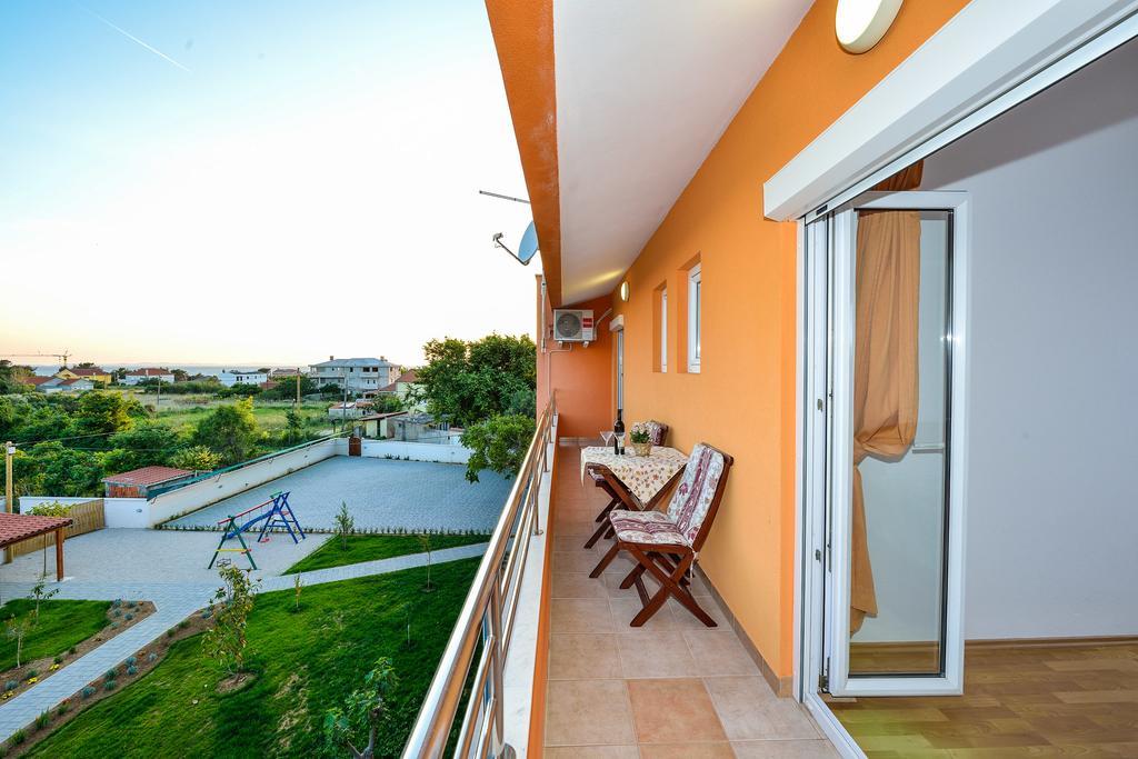 Apartments Bonex Привлака Екстер'єр фото