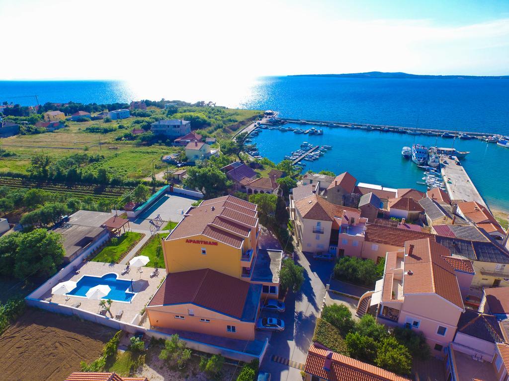 Apartments Bonex Привлака Екстер'єр фото