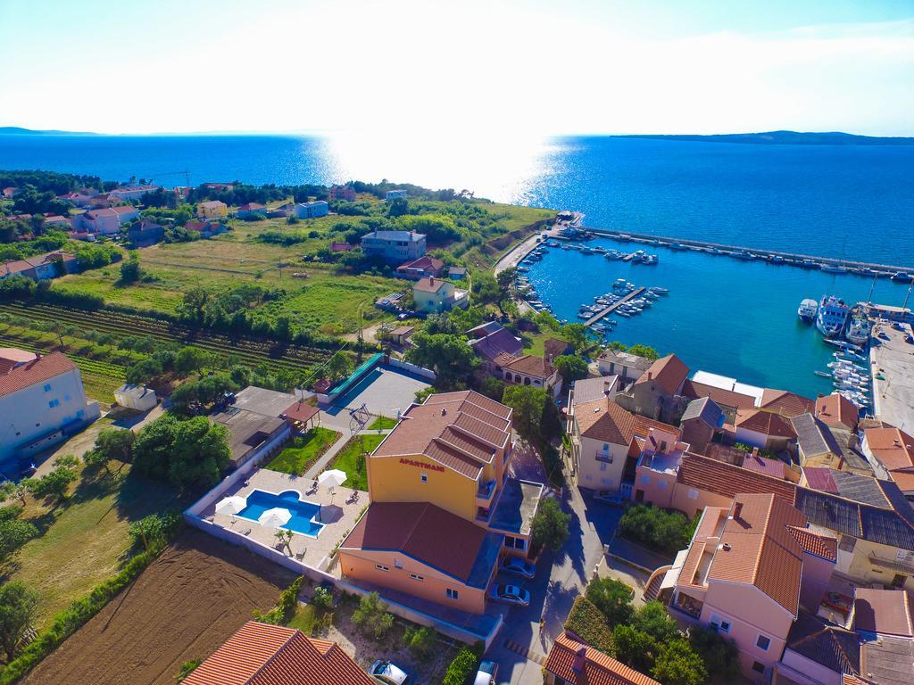 Apartments Bonex Привлака Екстер'єр фото